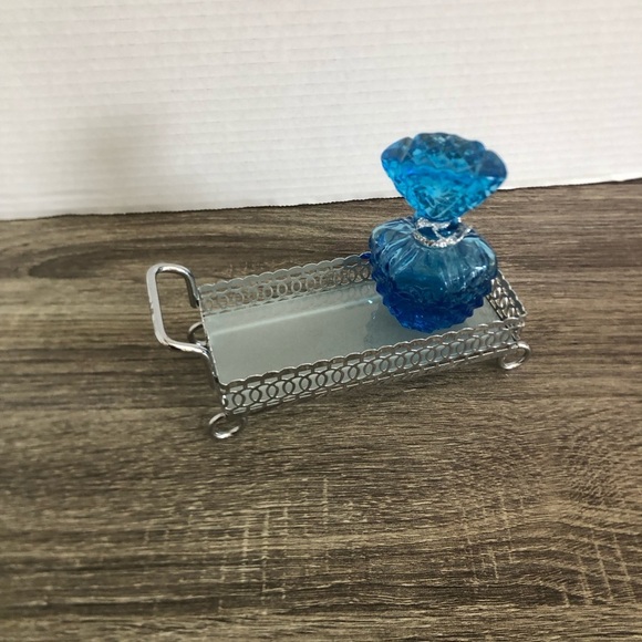 Intricate Silver Vanity Tray - Picture 2 of 13